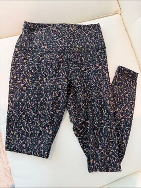 Lululemon 28” High-Waist Printed Leggings - Black with Pink & Olive Speckle